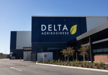 delta-agribusiness-hand-painted-warehouse-sign-perth